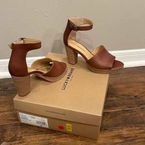 NWT Lucky Brand Leather Heels